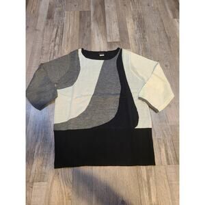 Salon studio small womens white black and gray 3/4 sleeve sweater